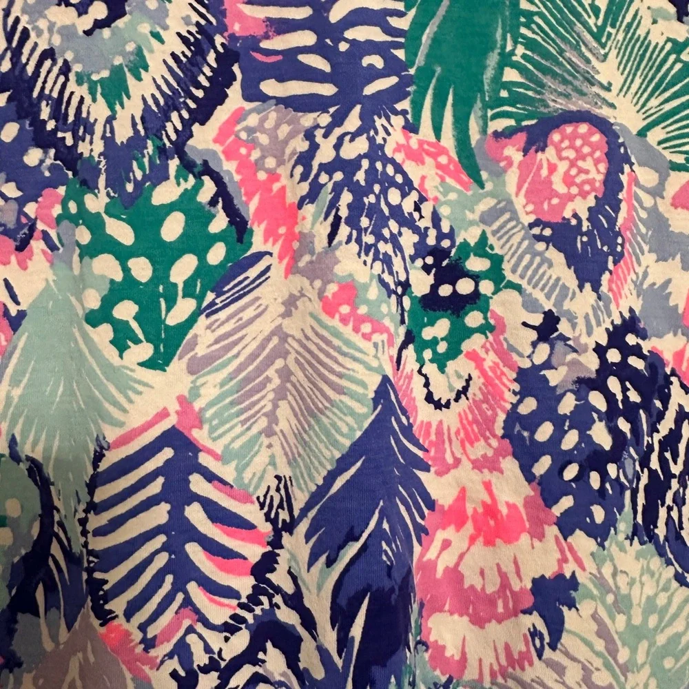 Lilly Pulitzer Beacon long-sleeve shift dress in the "Quill Out" Print. Size M - Picture 2 of 7